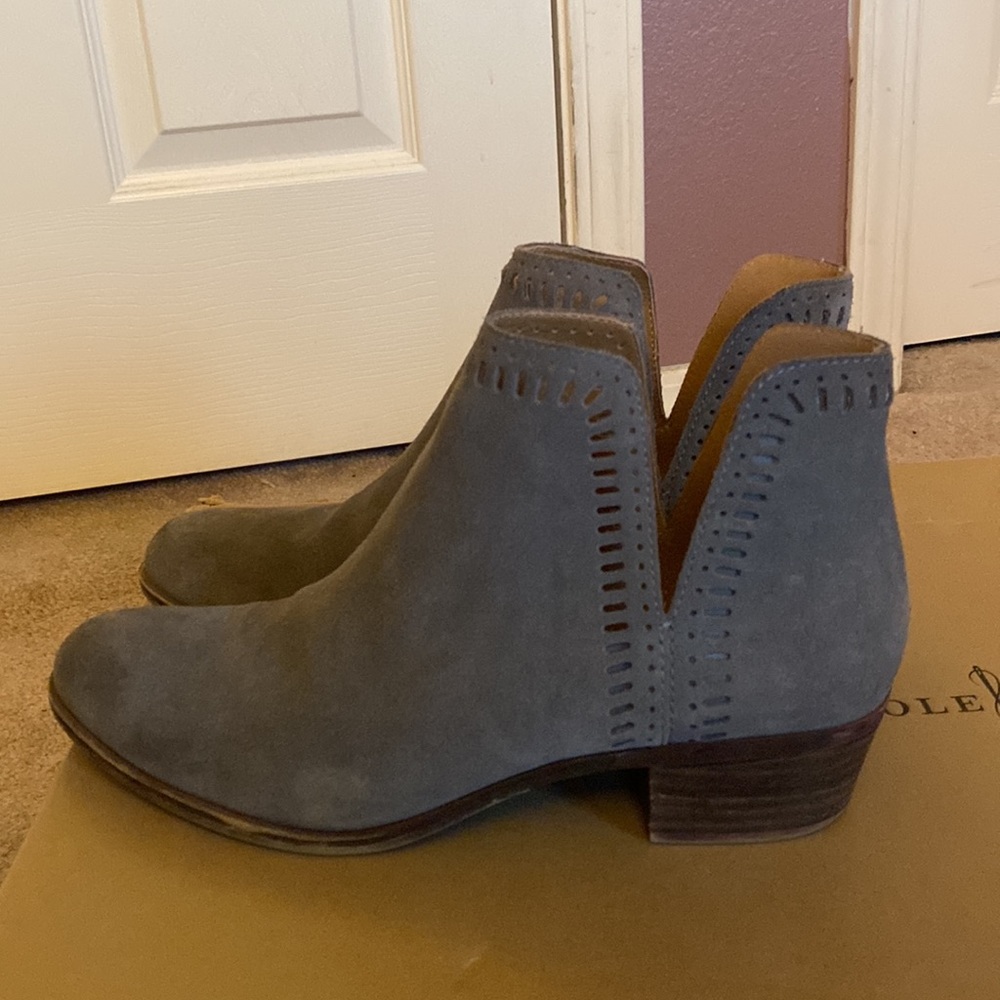 Luck Brand gray suede booties